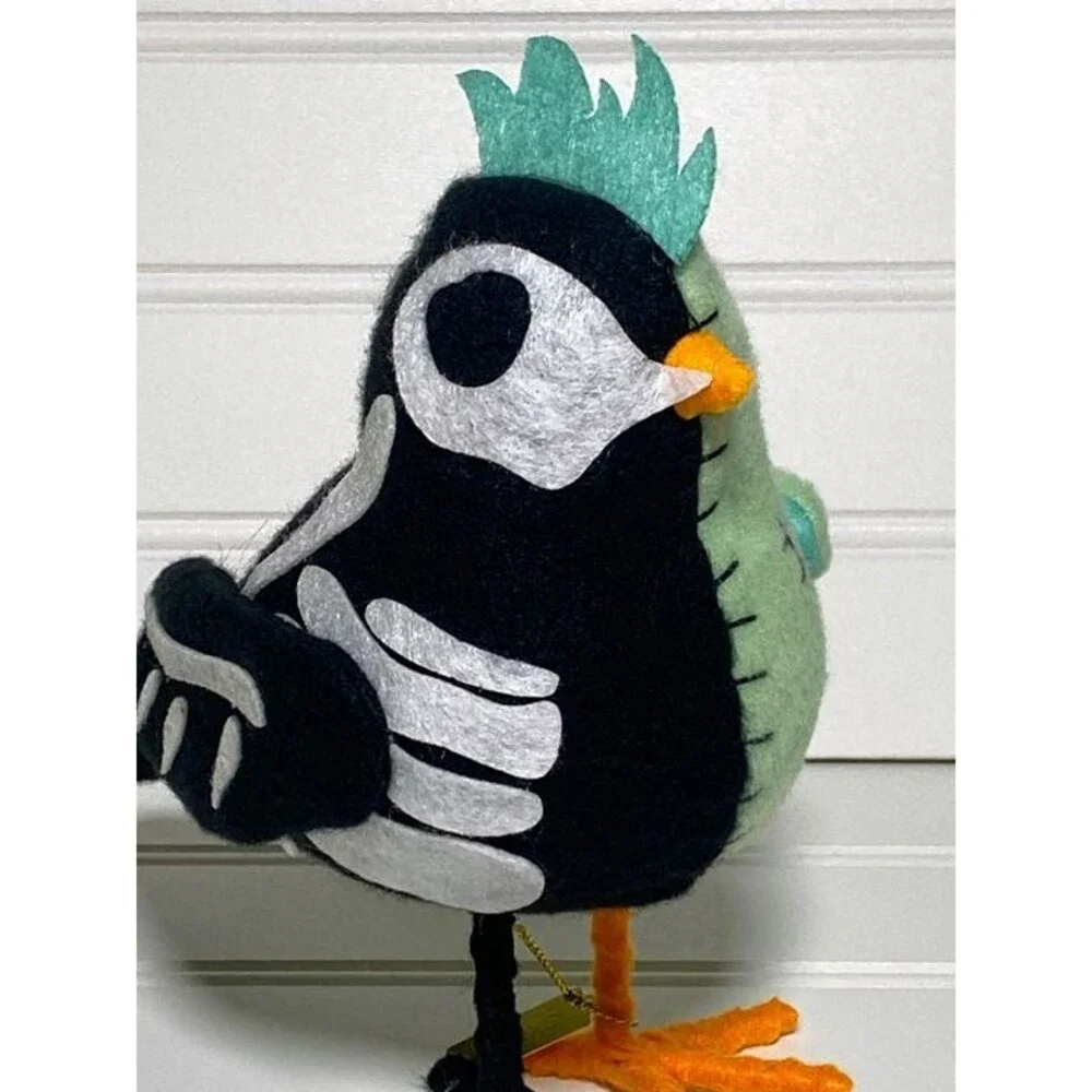 Target Featherly Friends Hyde & EEK SKELLY Halloween Skeleton Bird 2025 Reunion